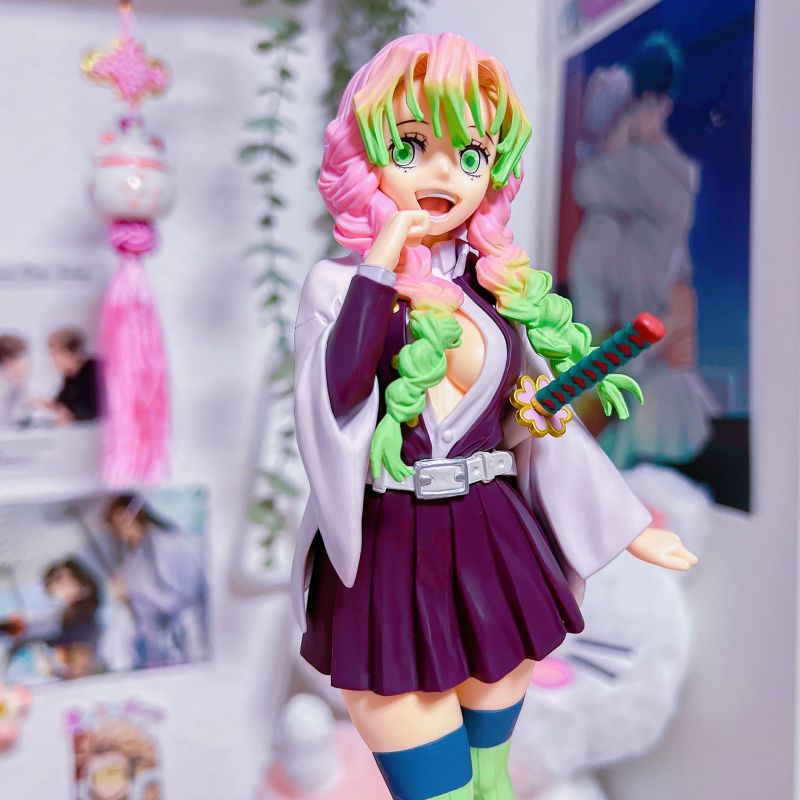 Kimetsu No Yaiba Mitsuri Glitter & Glamours Banpresto (Stock)