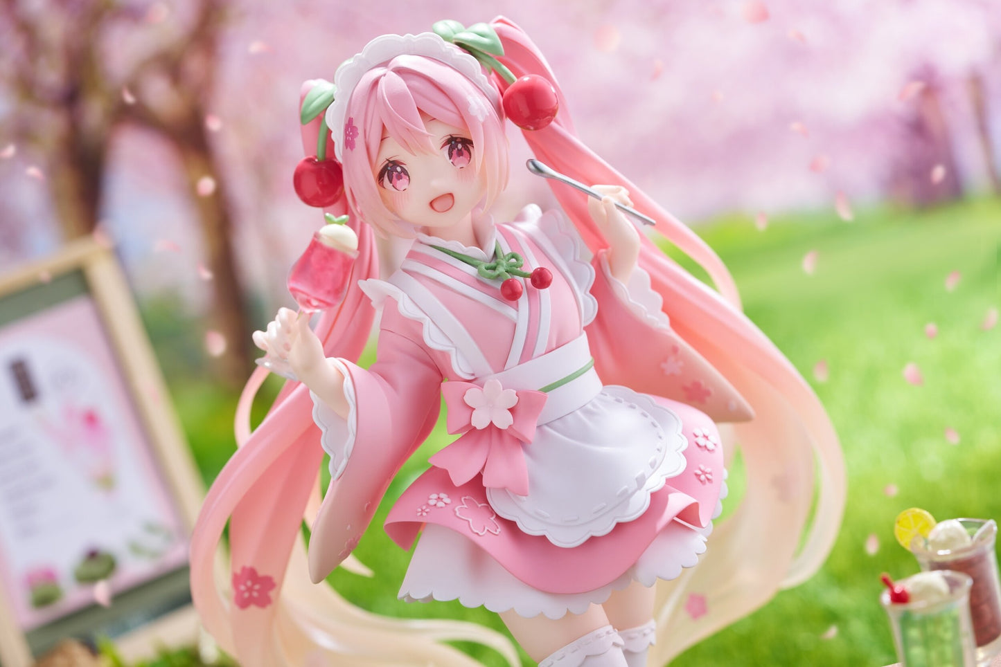 Vocaloid / Sakura Miku Japanese Cafe Taito Coreful (Stock)