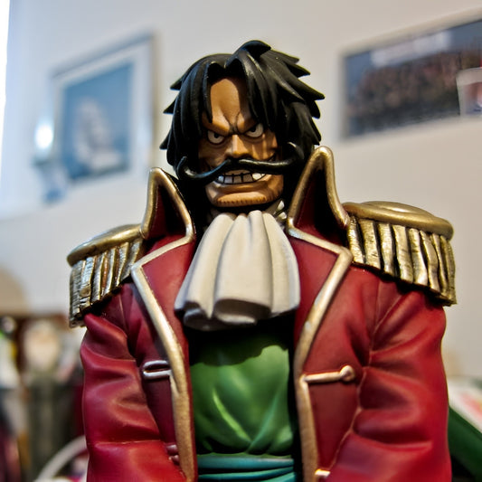 One Piece: 1st Cap / Gol D Roger Banpresto DX (En Stock)